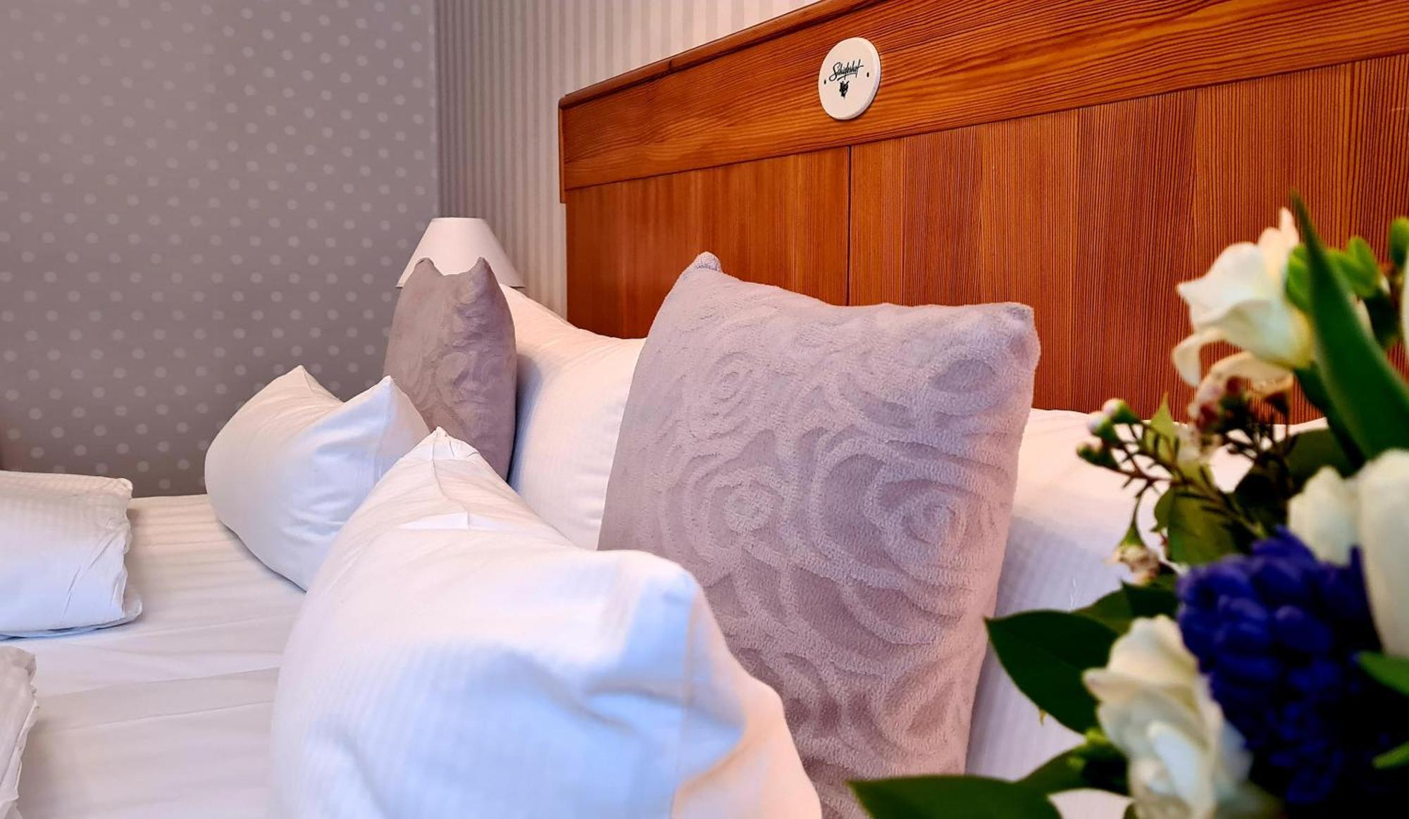Hotel Schieferhof - Glaslust Neuhaus am Rennweg Eksteriør bilde